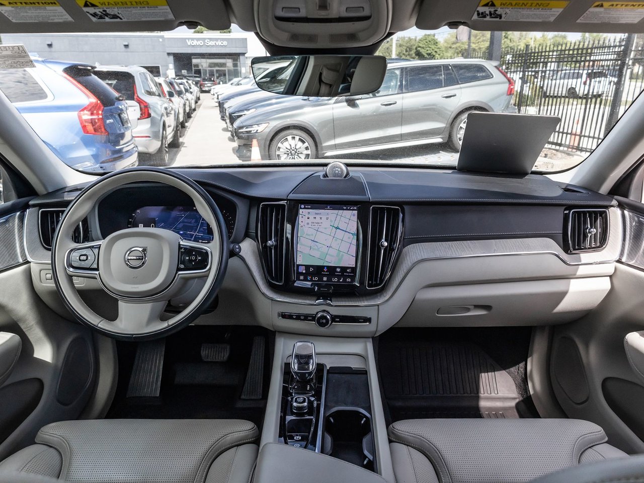 2022 Volvo XC60 Inscription-30