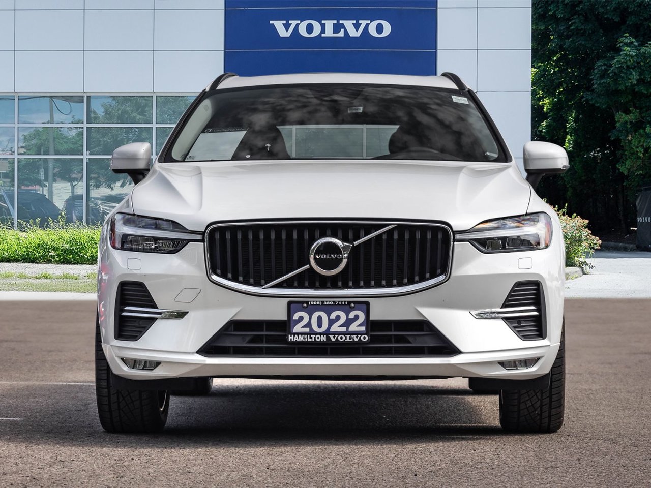 2022 Volvo XC60 Momentum-1