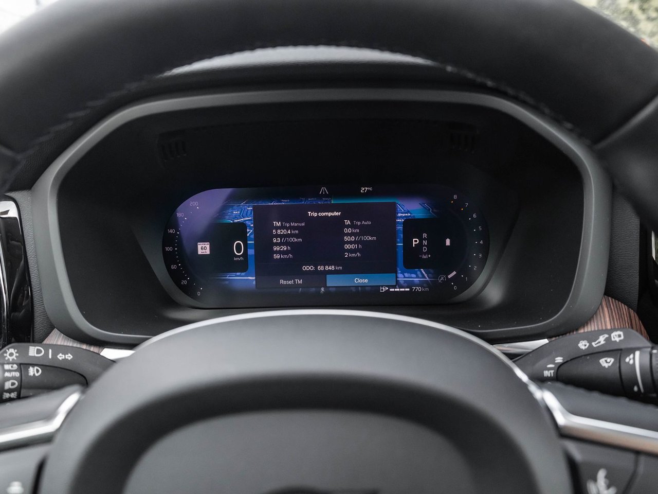 2022 Volvo XC60 Momentum-12