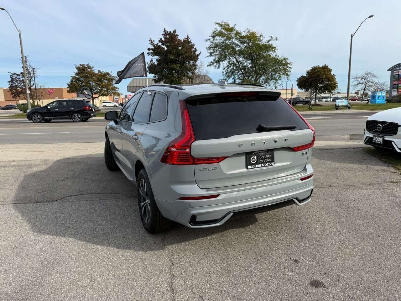 2024 Volvo XC60 Core Dark Theme-11