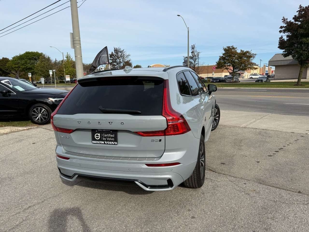 2024 Volvo XC60 Core Dark Theme-9