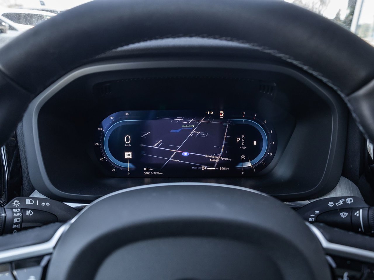 2025 Volvo XC60 Plus Dark Theme-11