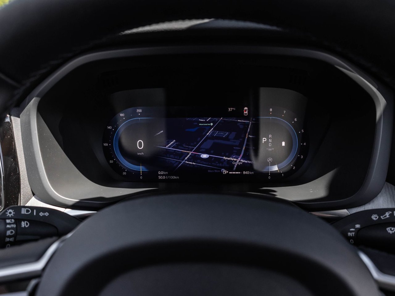2025 Volvo XC60 Plus Dark Theme-11