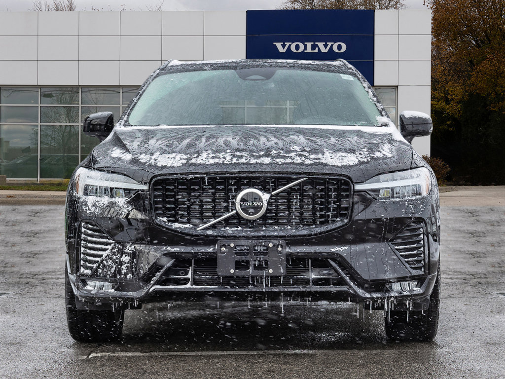 2025 Volvo XC60 Plus Dark Theme-1