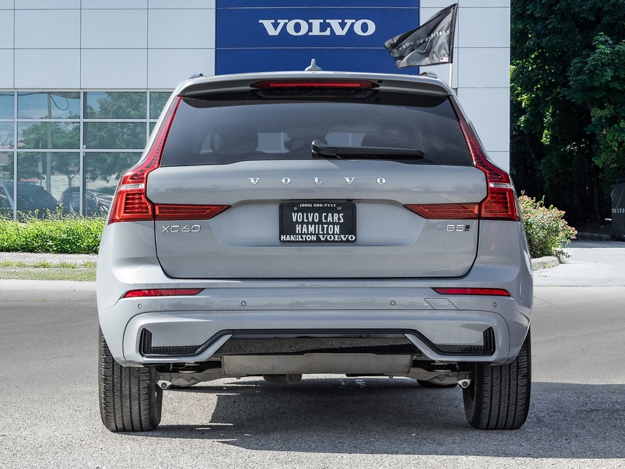 2025 Volvo XC60 Core Dark Theme-5