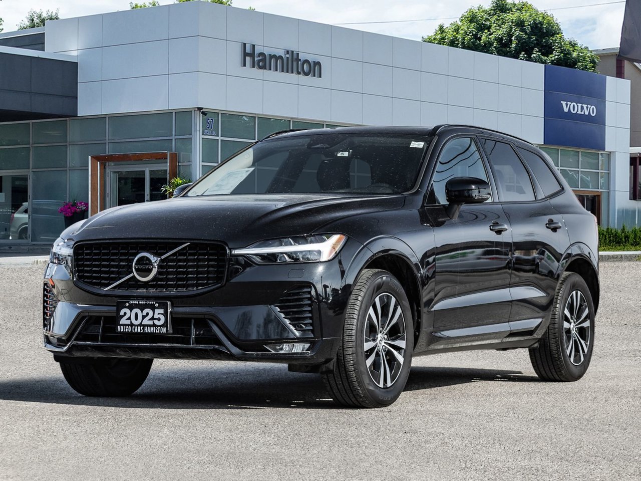 2025 Volvo XC60 B5 Core Dark Theme AWD