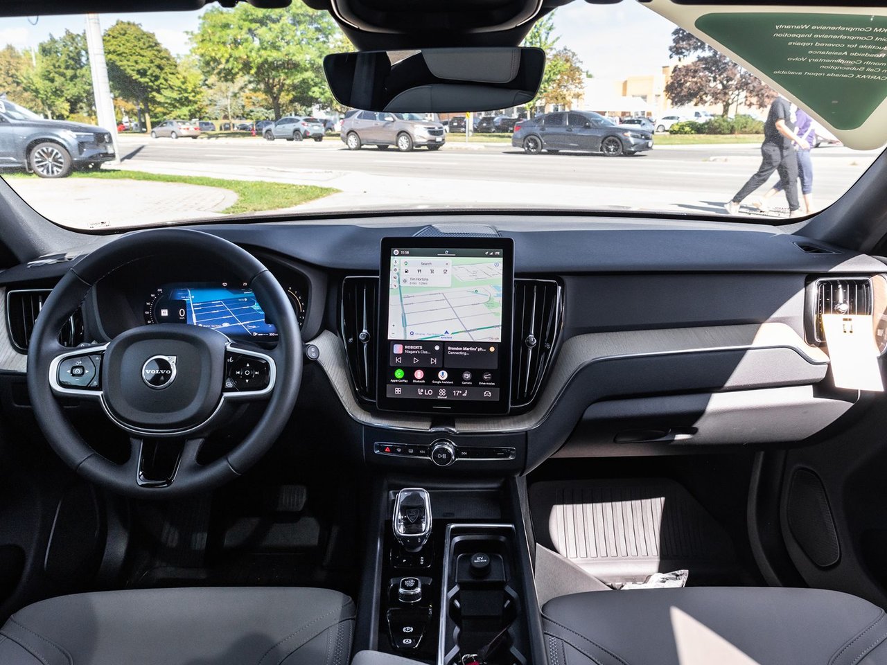 2026 Volvo XC60 Plus Dark Theme-27