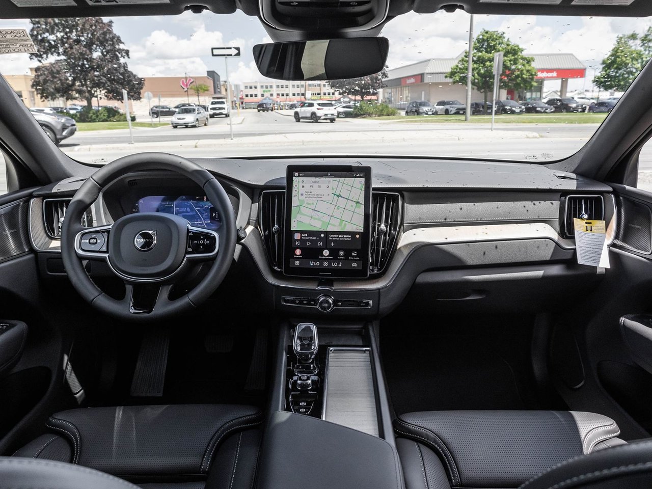 2026 Volvo XC60 Ultra Dark Theme-26