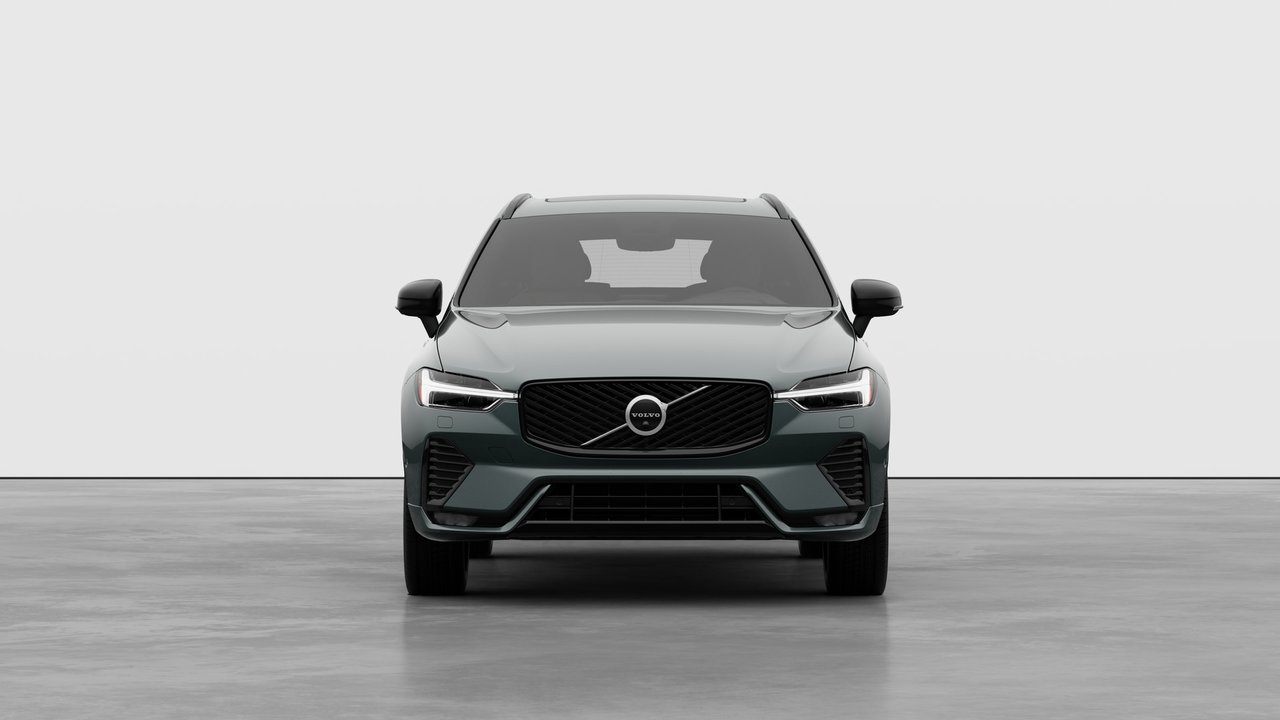 2027 Volvo XC60 Plus Dark Theme-4