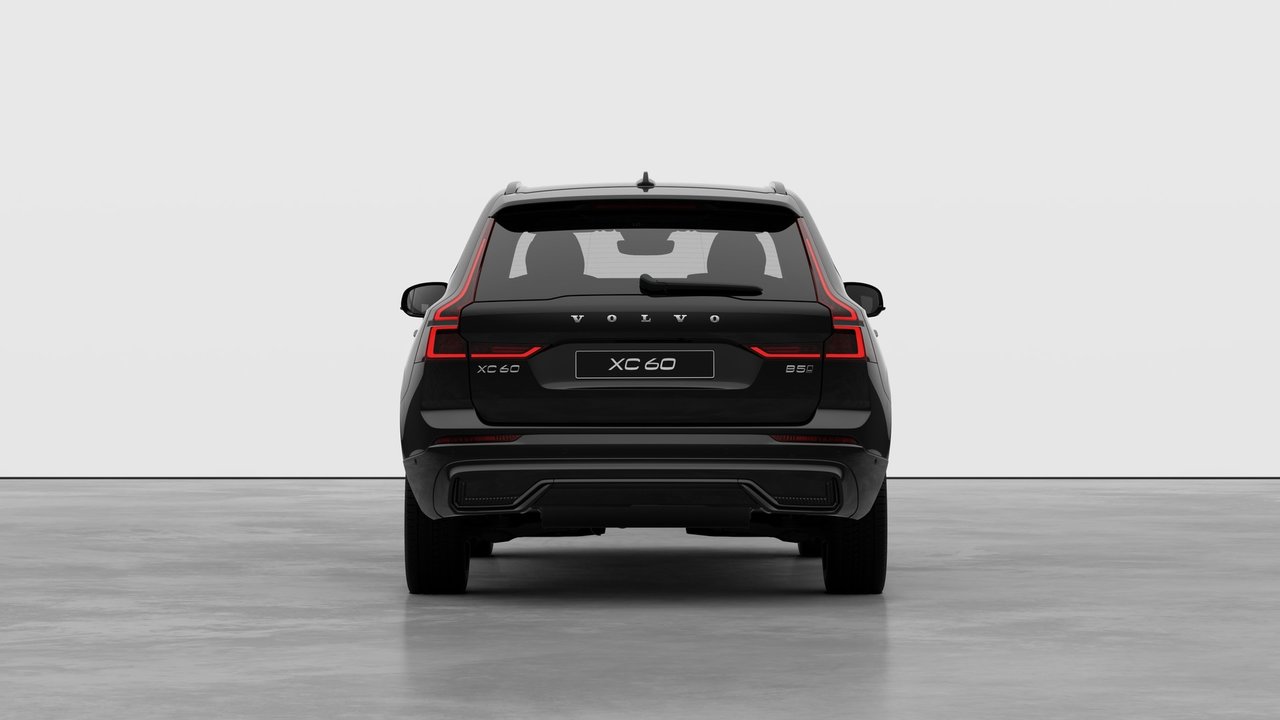 2027 Volvo XC60 Plus Dark Theme-5