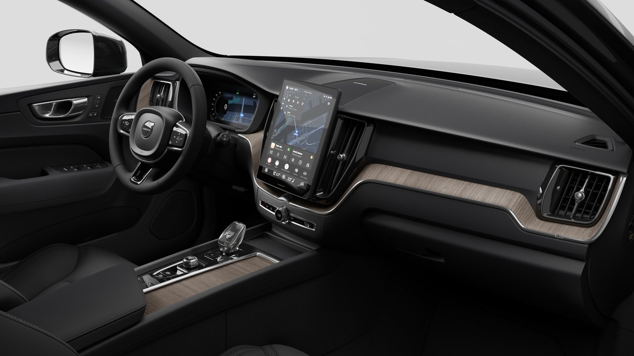 2027 Volvo XC60 Plus Dark Theme-9