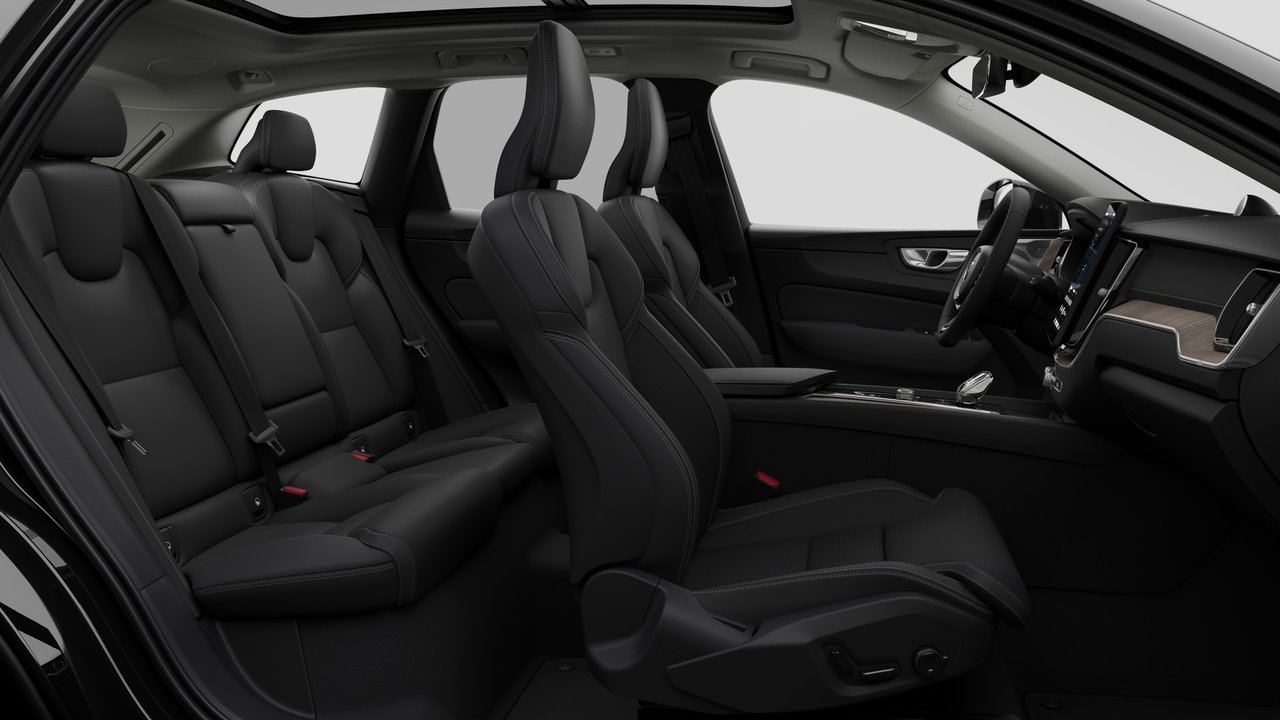 2027 Volvo XC60 Ultra Dark Theme-12