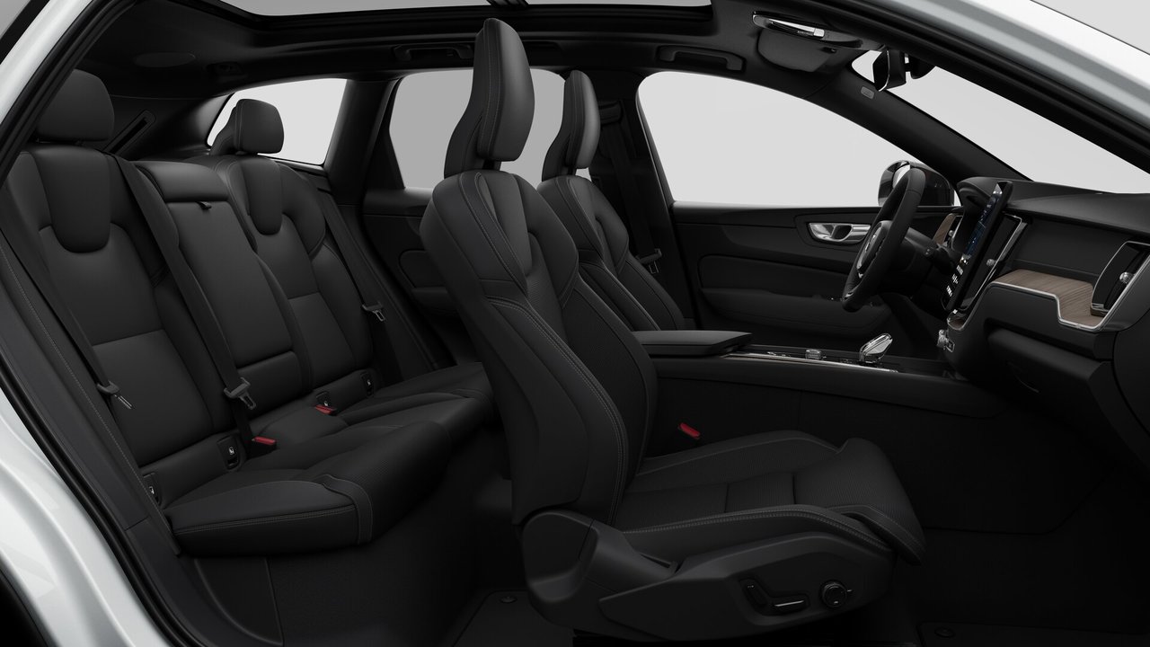 2027 Volvo XC60 Ultra Dark Theme-12