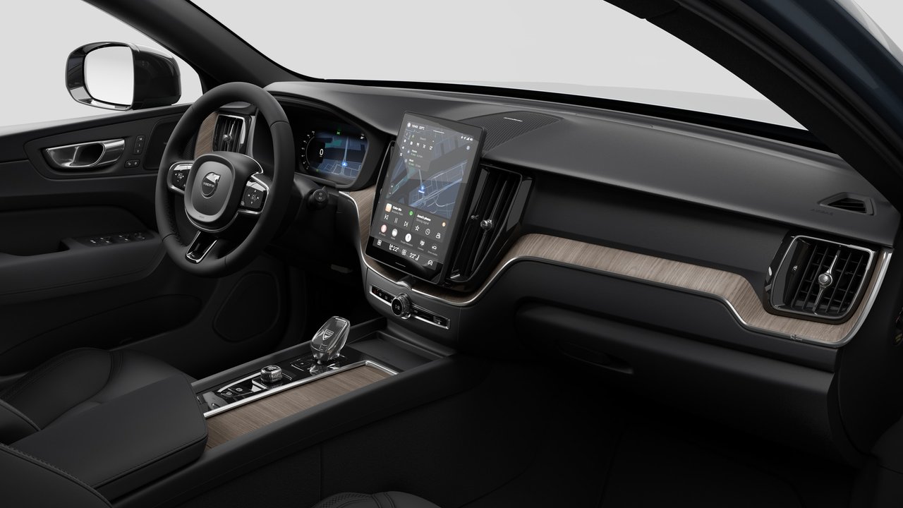 2027 Volvo XC60 Plus Dark Theme-9