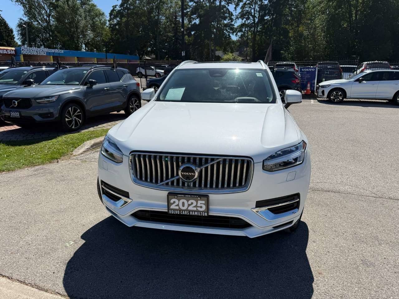 2025 Volvo XC90 Plug-In Hybrid Ultra Bright Theme-3