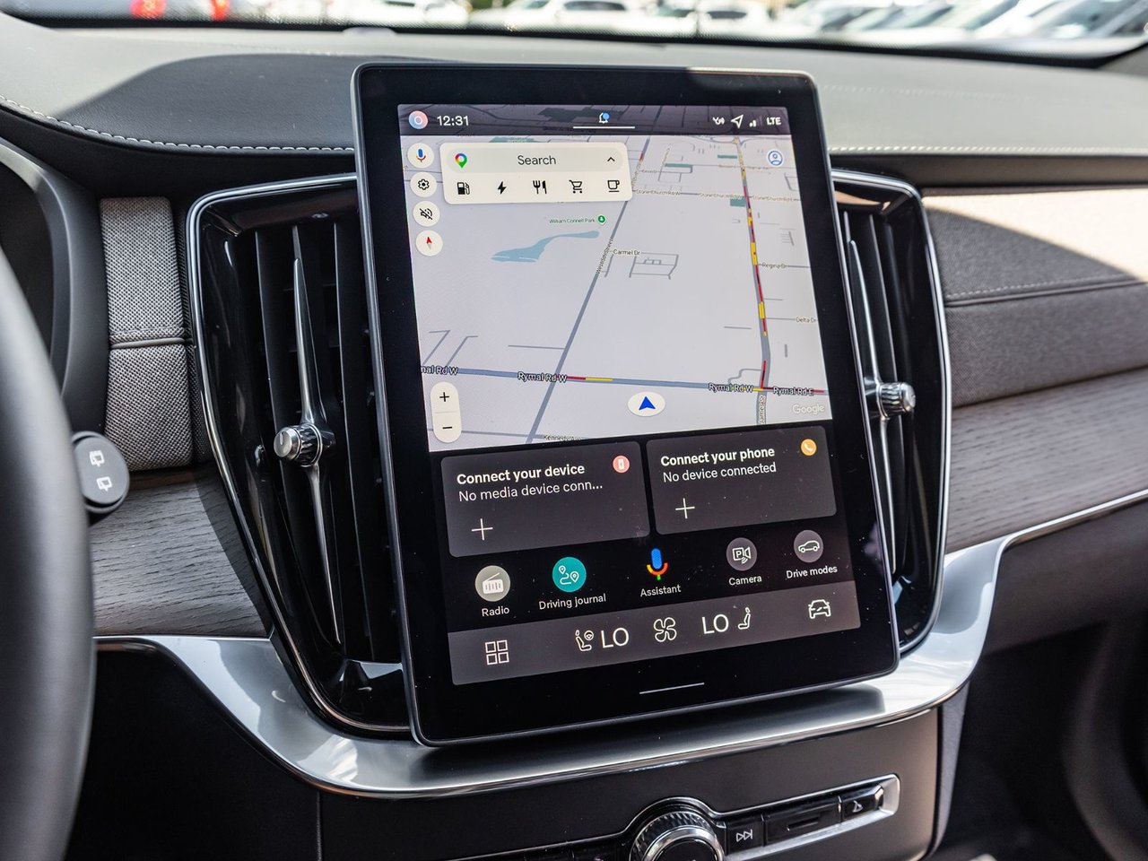 2026 Volvo XC90 Plug-In Hybrid Core Bright Theme-11