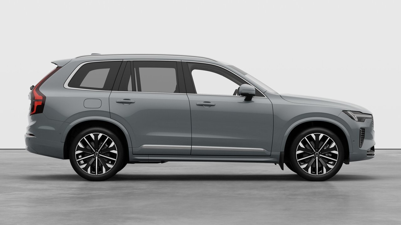 2027 Volvo XC90 Plug-In Hybrid Ultra Bright Theme-6