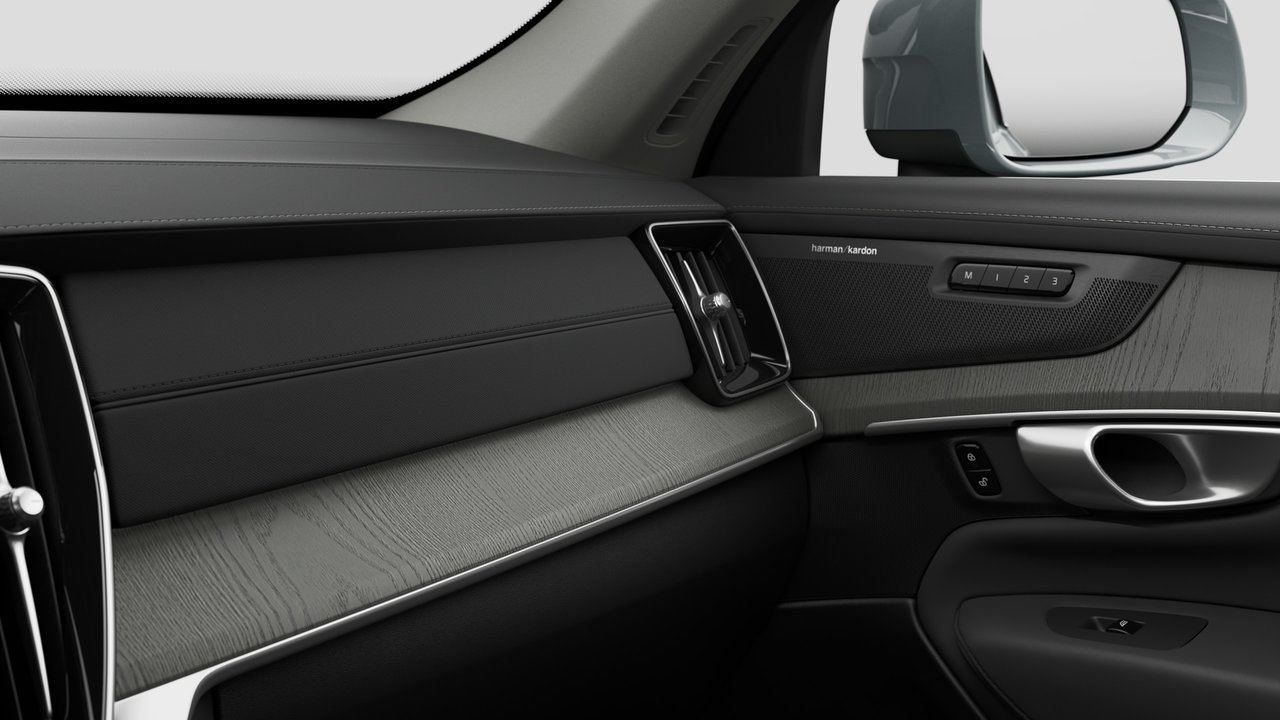 2027 Volvo XC90 Plug-In Hybrid Ultra Bright Theme-8
