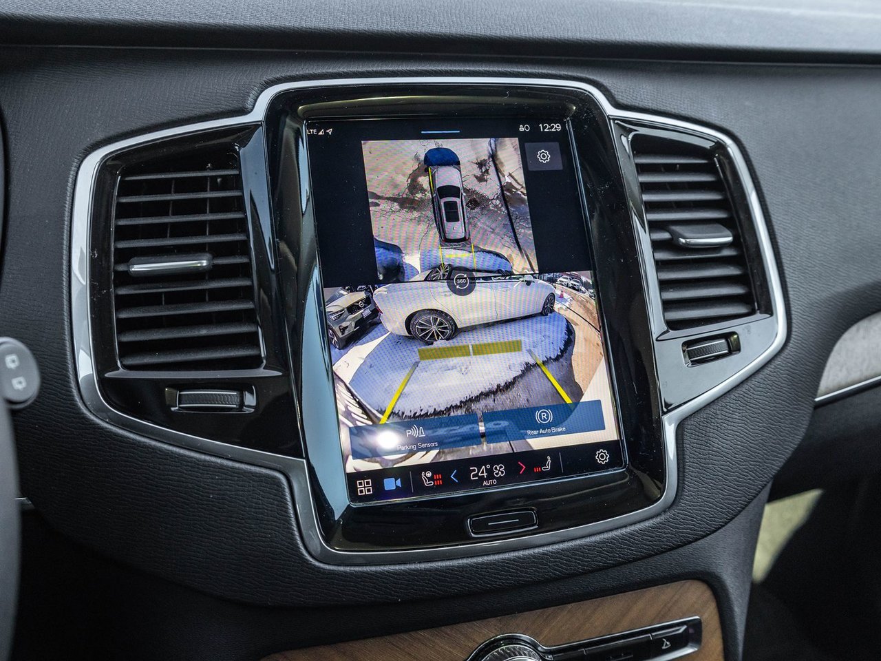 2024 Volvo XC90 Recharge Plus Bright Theme-15