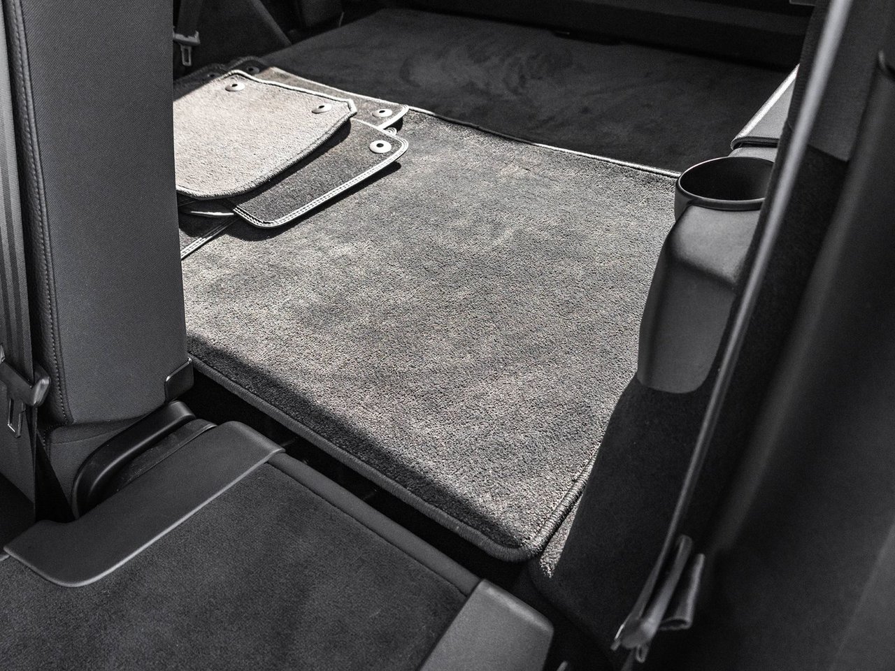 2024 Volvo XC90 Recharge Plus Bright Theme-30