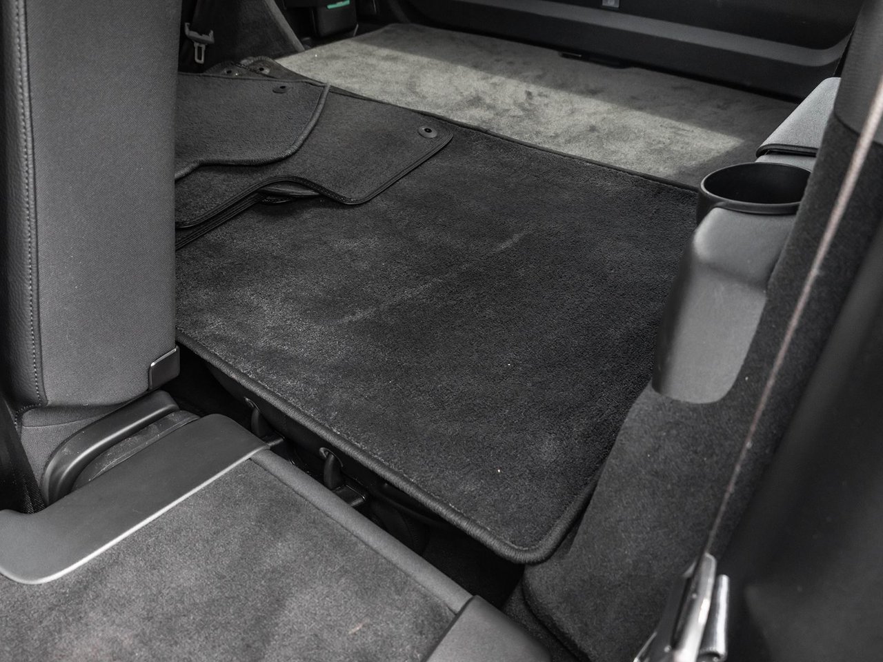 2024 Volvo XC90 Recharge Plus Bright Theme-28