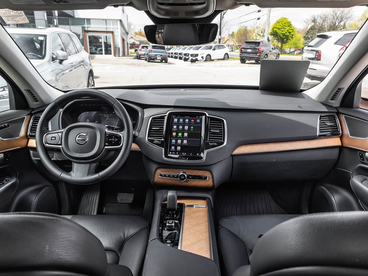 2024 Volvo XC90 Recharge Plus Bright Theme-29