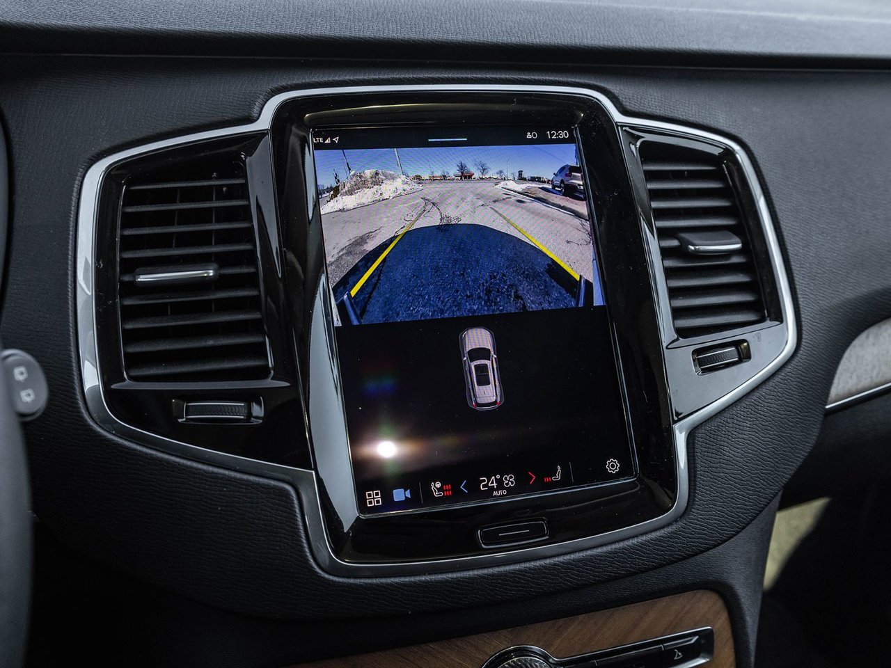 2024 Volvo XC90 Recharge Plus Bright Theme-16