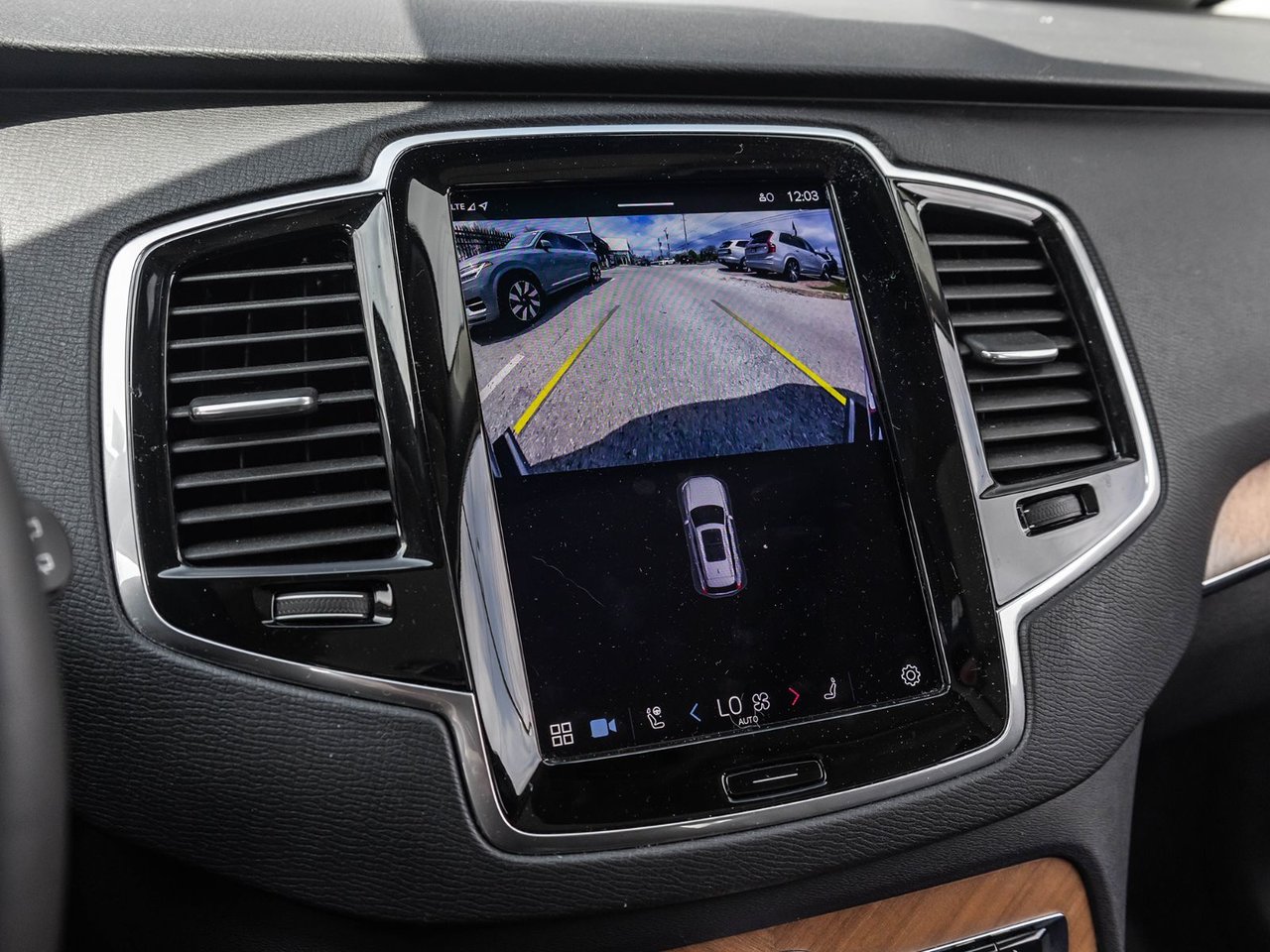 2024 Volvo XC90 Recharge Plus Bright Theme-15