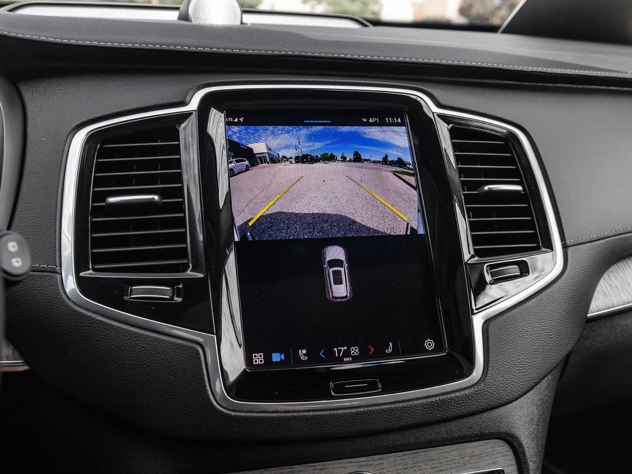 2024 Volvo XC90 Recharge Ultimate Bright Theme-15