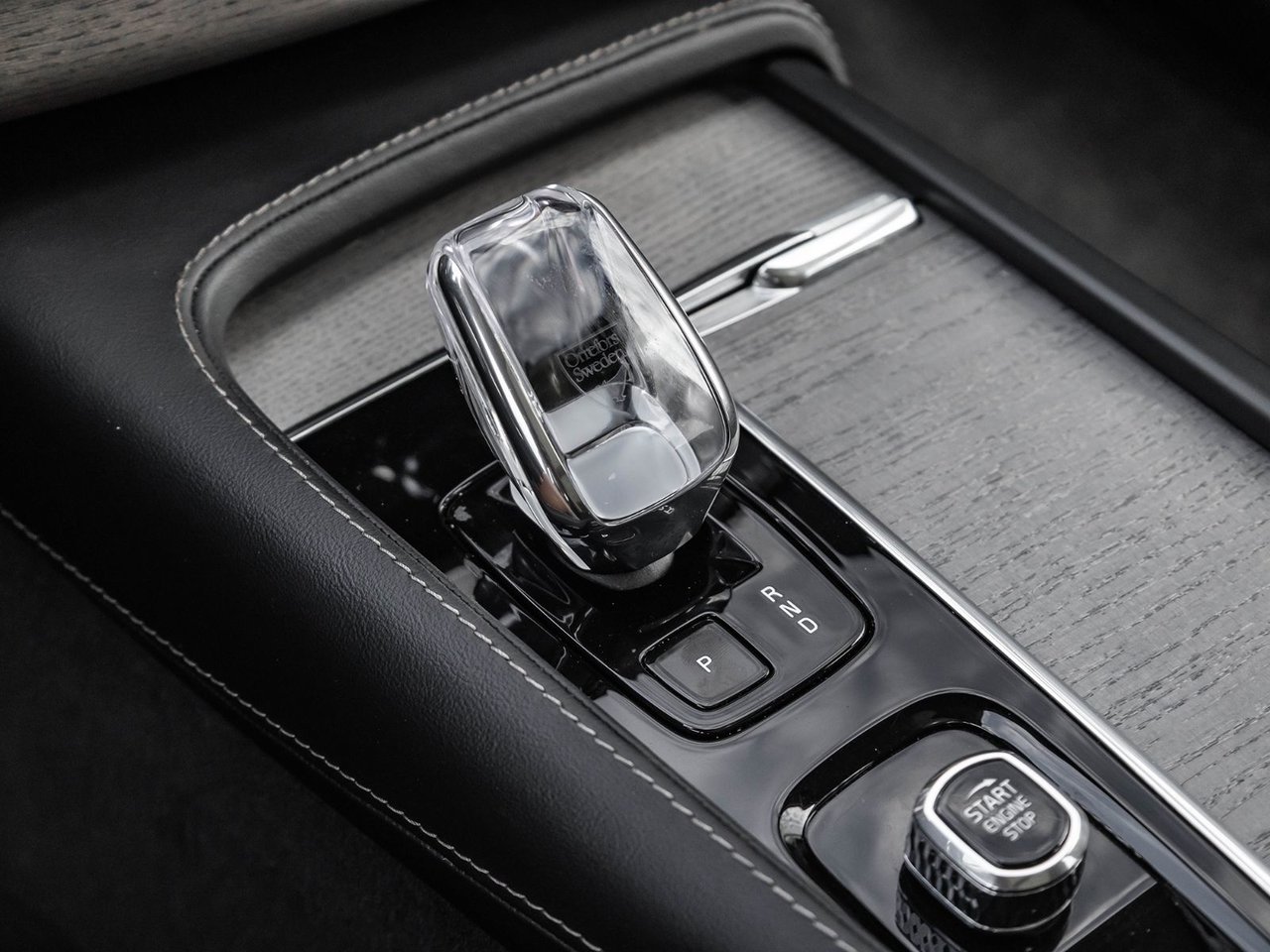 2024 Volvo XC90 Recharge Ultimate Bright Theme-21