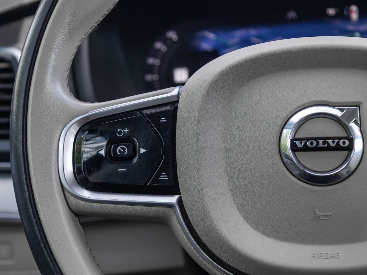 2024 Volvo XC90 Core Bright Theme-7