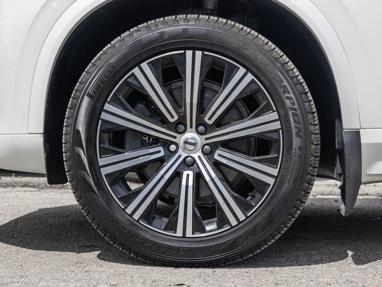 2024 Volvo XC90 Core Bright Theme-3