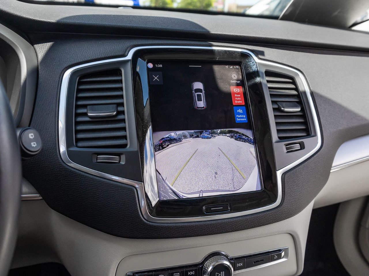 2024 Volvo XC90 Core Bright Theme-12