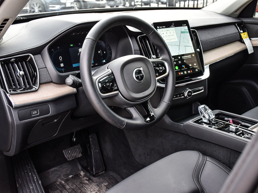 2025 Volvo XC90 Plus Bright Theme-18