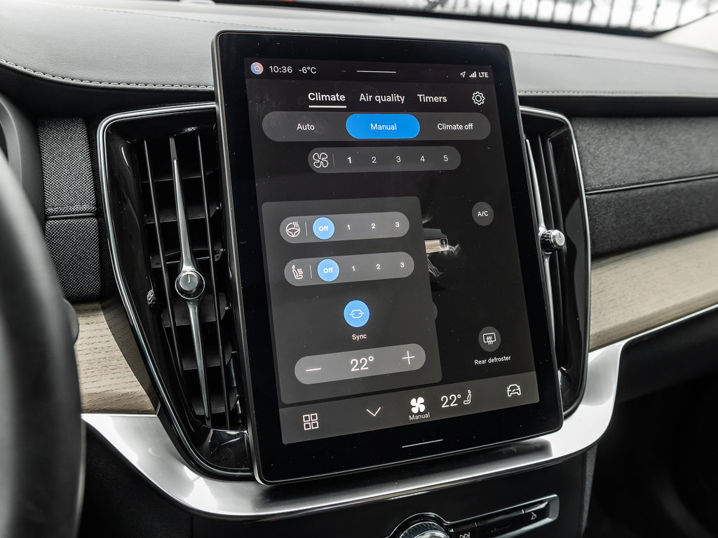 2025 Volvo XC90 Core Bright Theme-22