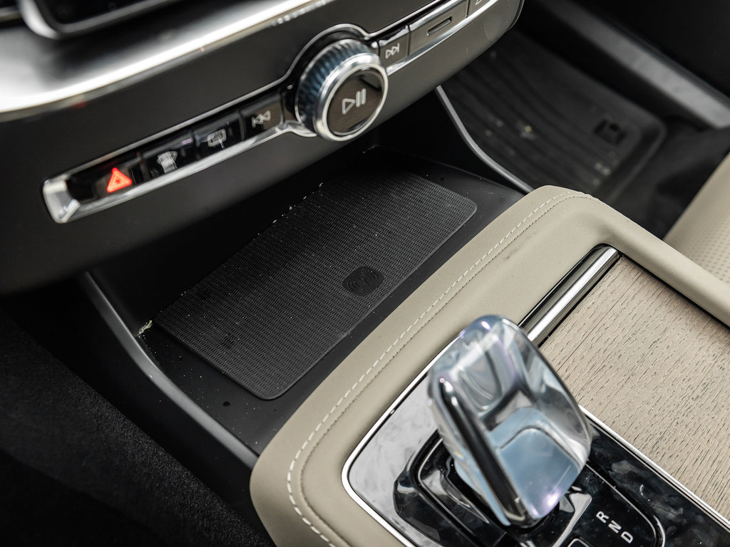 2026 Volvo XC90 Ultra Dark Theme-19