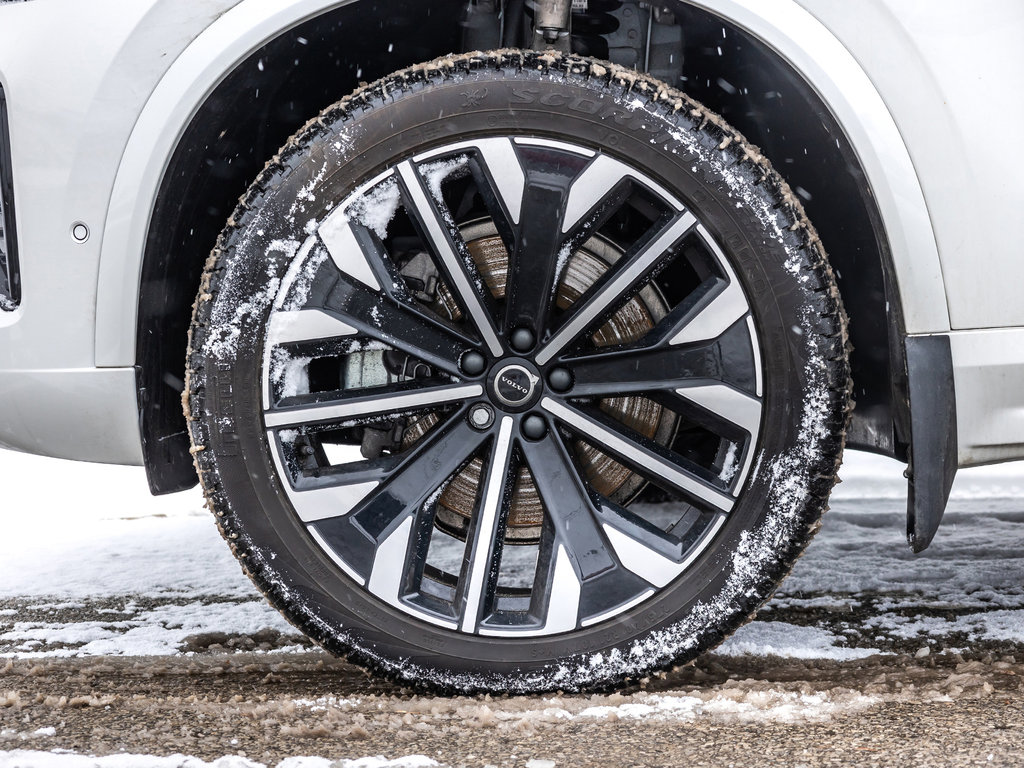 2026 Volvo XC90 Ultra Dark Theme-3