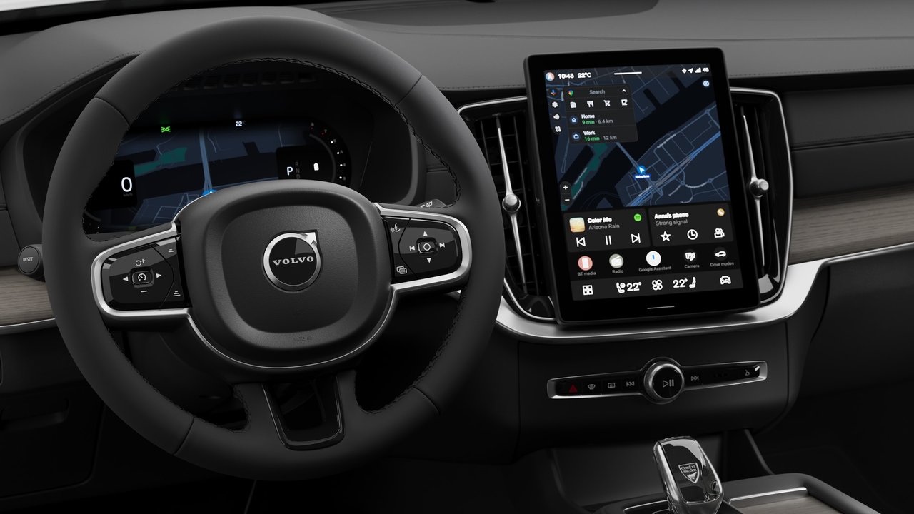 2026 Volvo XC90 Plus Dark Theme-13