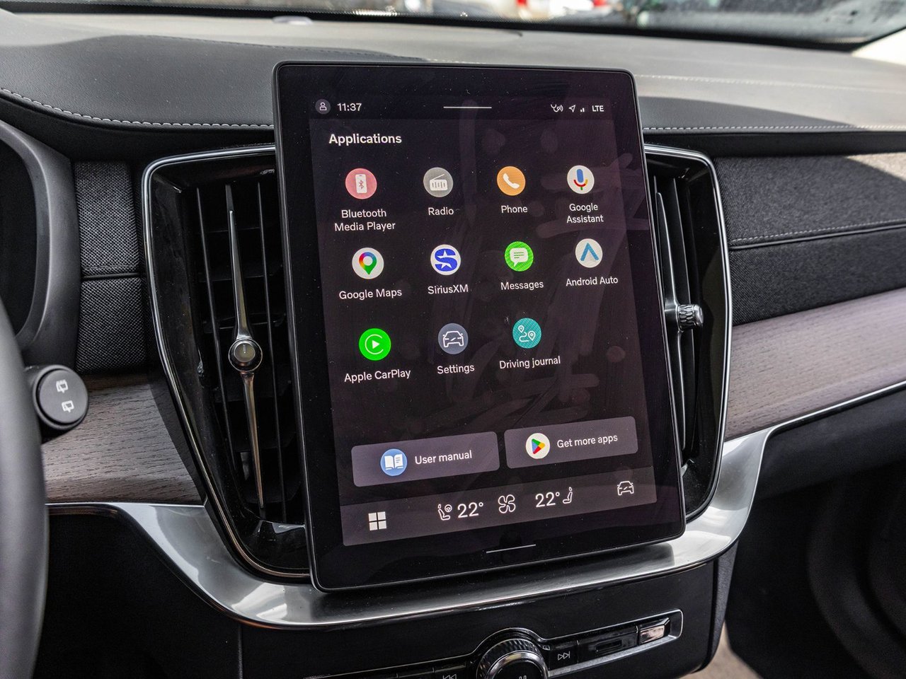 2026 Volvo XC90 Plus Dark Theme-20