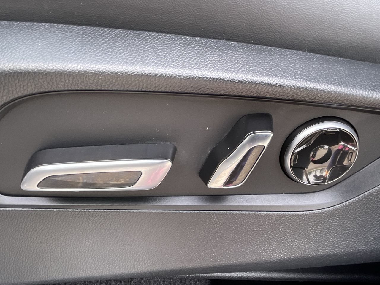 Used 2022  Acura SH-AWD A-Spec image 20