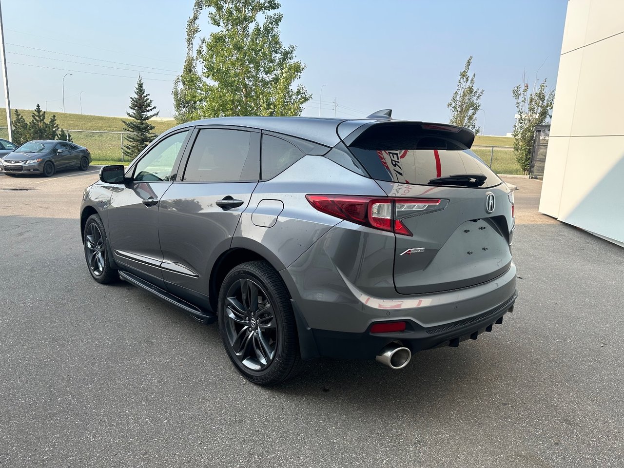 Used 2022  Acura SH-AWD A-Spec image 5