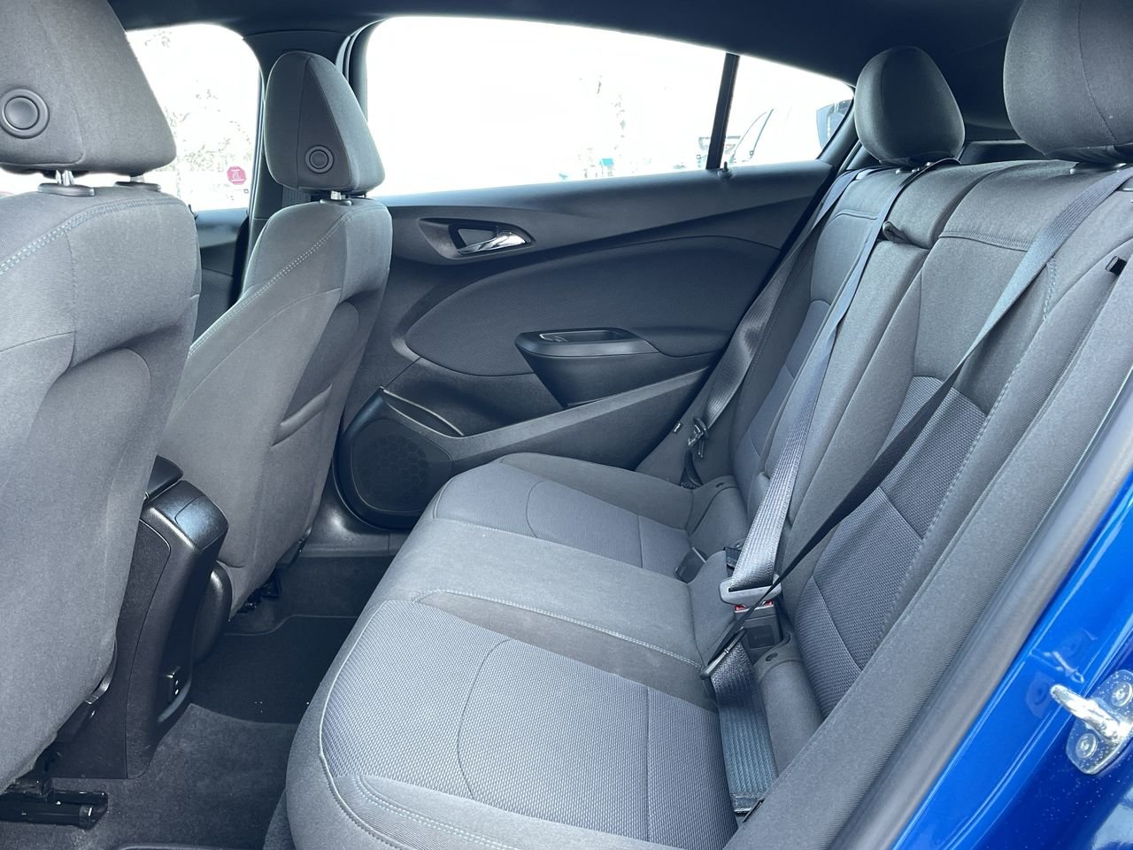 Used 2018  Chevrolet Hatchback LT - 6AT image 29
