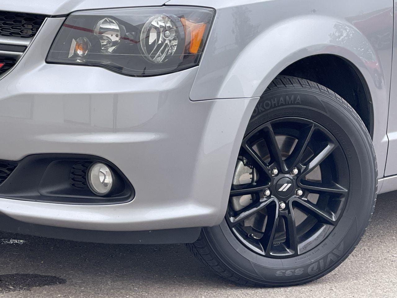 Used 2020  Dodge GT FWD image 18