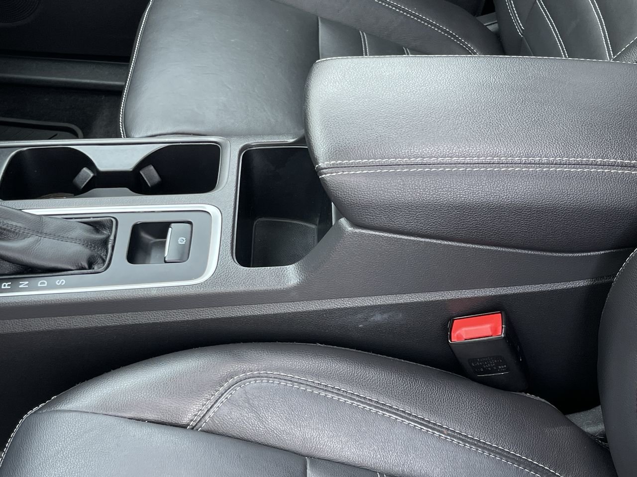 Used 2017  Ford Titanium - 4WD image 29