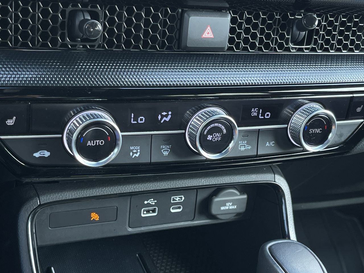 Certified Used 2023  Honda Touring Hybrid 4WD image 27