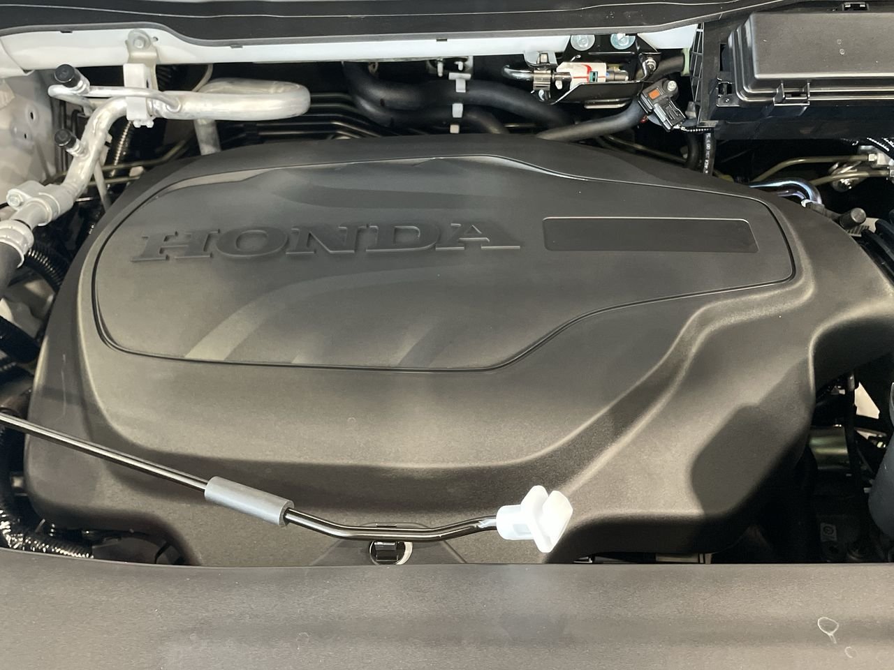 New 2023 Platinum White Pearl Honda TOURING image 19