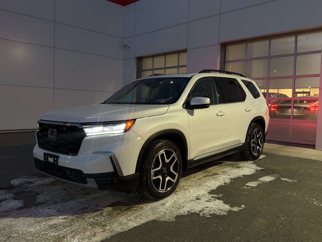 Honda Pilot Touring AWD 2024