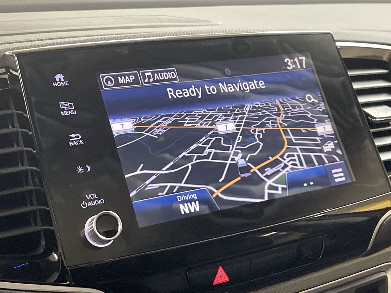 New 2023 Sonic Grey Pearl Honda TOURING image 28