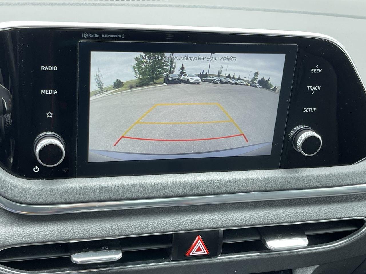 Used 2021  Hyundai Sport image 25