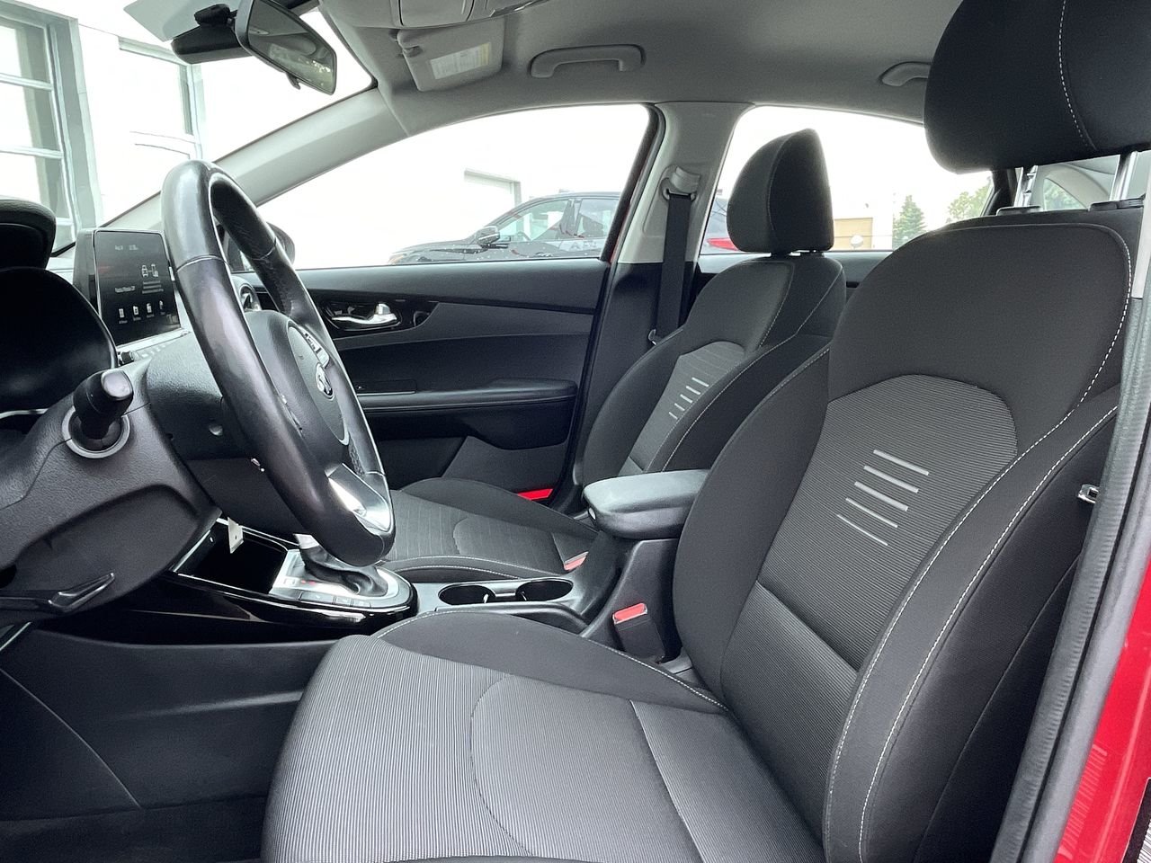 Used 2021  Kia Sedan EX IVT image 19